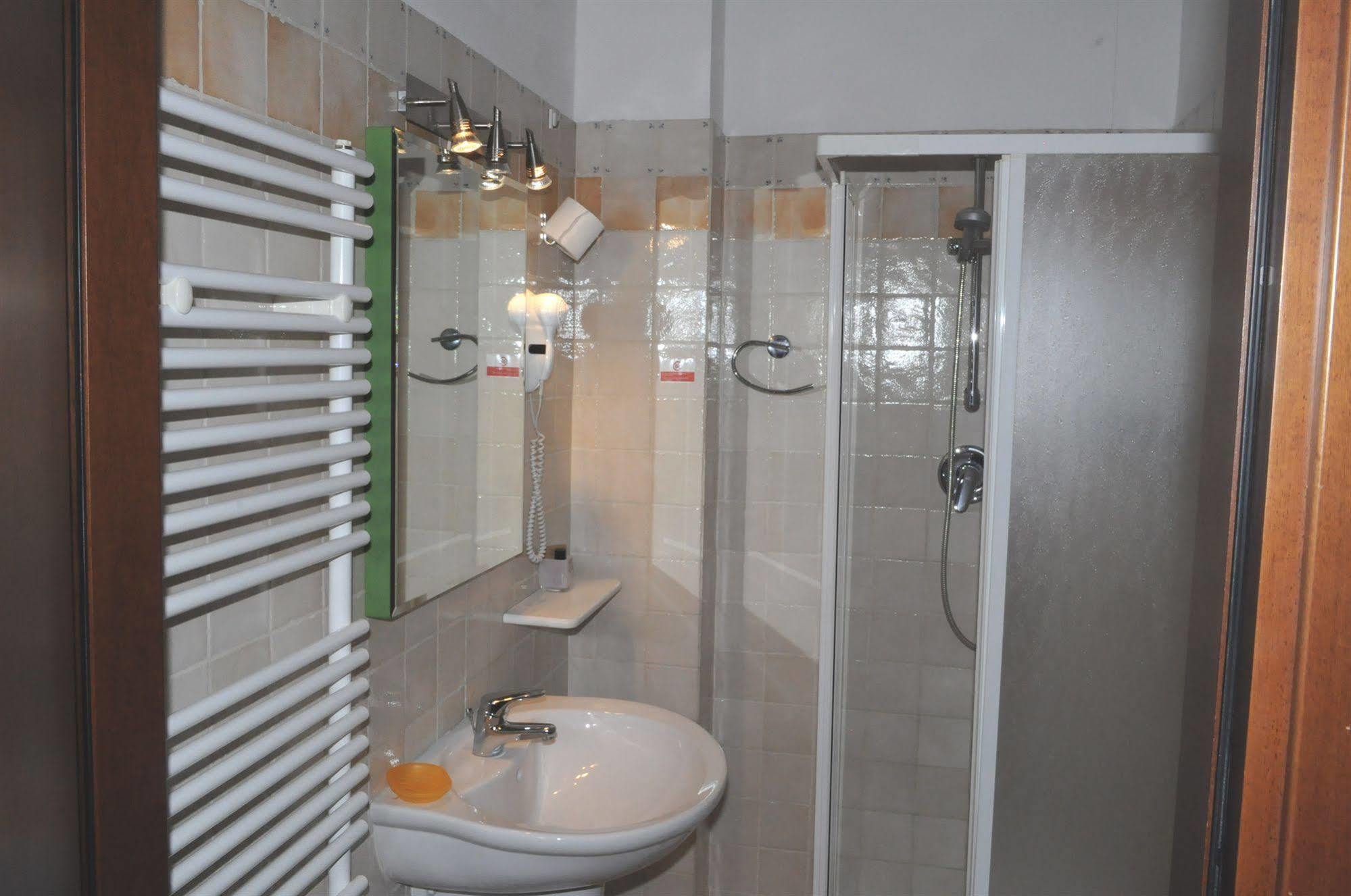 סיניה Marinetta Bed & Breakfast מראה חיצוני תמונה