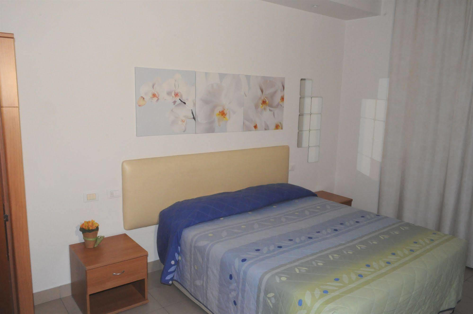 סיניה Marinetta Bed & Breakfast מראה חיצוני תמונה